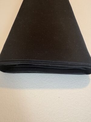 Strapabíró munkaruha anyag fekete színű